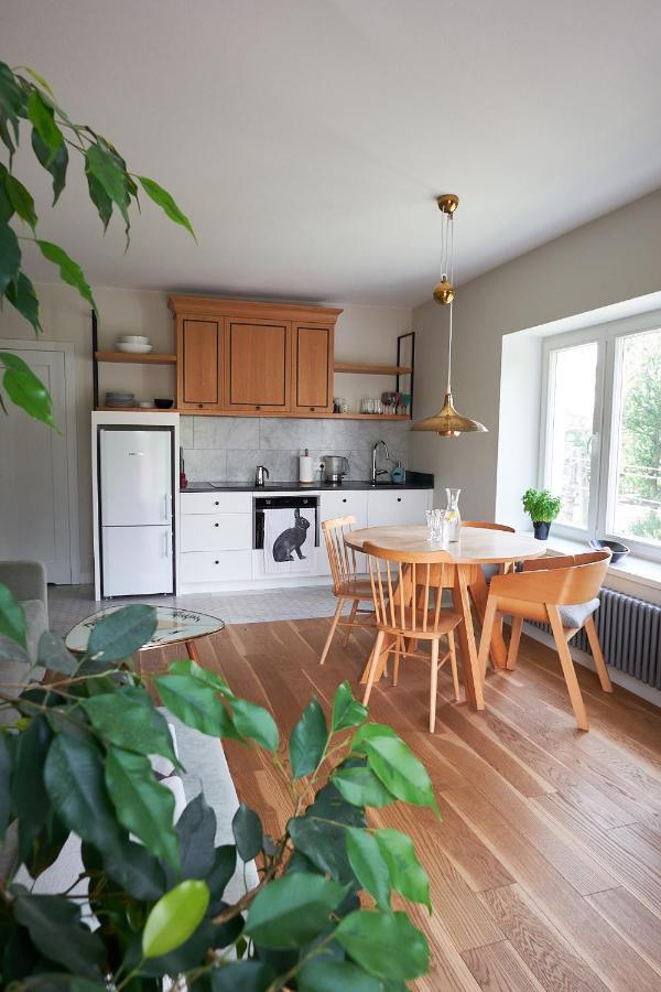 ורשה Stare Bielany Apartments מראה חיצוני תמונה